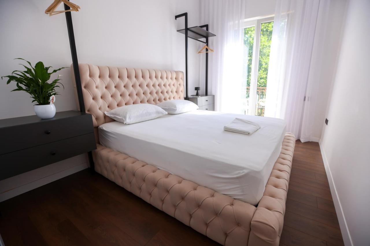 "Middlenest" Central Apartment Tirana Kültér fotó