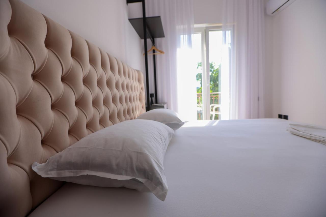 "Middlenest" Central Apartment Tirana Kültér fotó